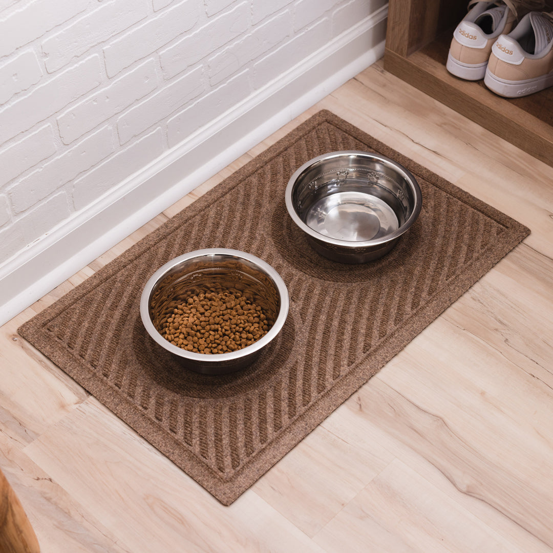 Waterhog® Waves Bowl Mat